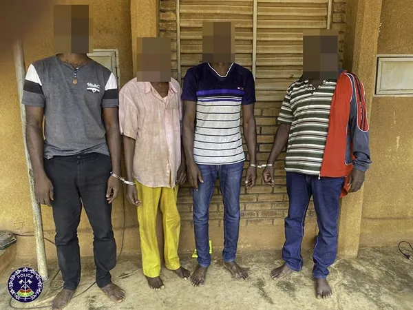 Burkina : démantèlement d’un réseau d’escrocs spécialisés dans la vente de faux billets de banque