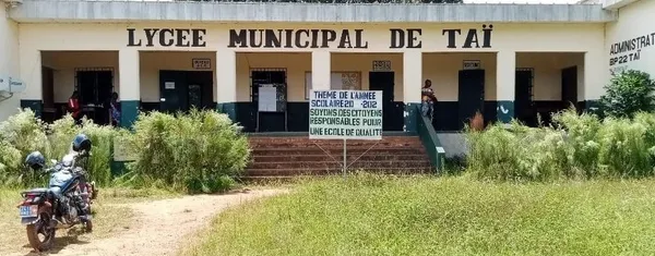 Rentrée scolaire 2023-2024: le lycée municipal de Taï fait face à un déficit d’enseignants