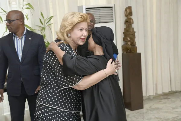Dominique Ouattara de nouveau aux côtés Henriette Bédié à Cocody : des images