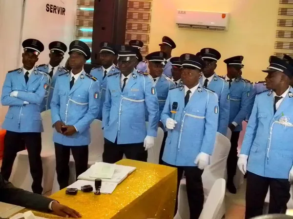 École de police : 3e édition du mariage collectif pour 25 couples de policiers