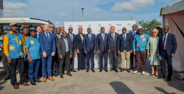 Une première mondiale : la Côte d’Ivoire transforme des noix d’hévéa en Diesel renouvelable