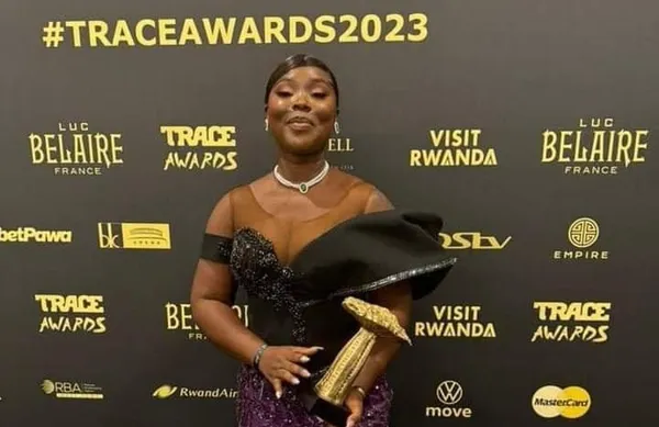 Roseline Layo, meilleure artiste montante au Trace Awards & Festival 2023: « C’est un rêve qui se réalise »