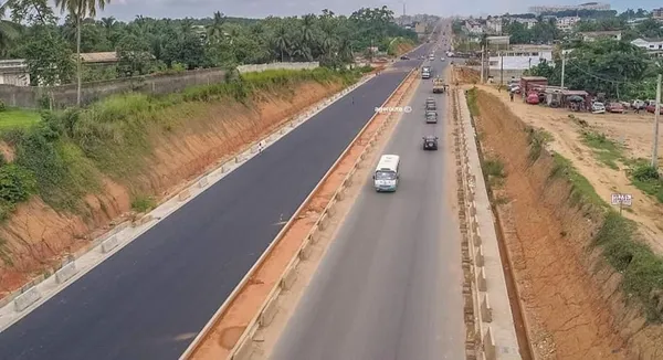 Route Maca-Notré- Anyama