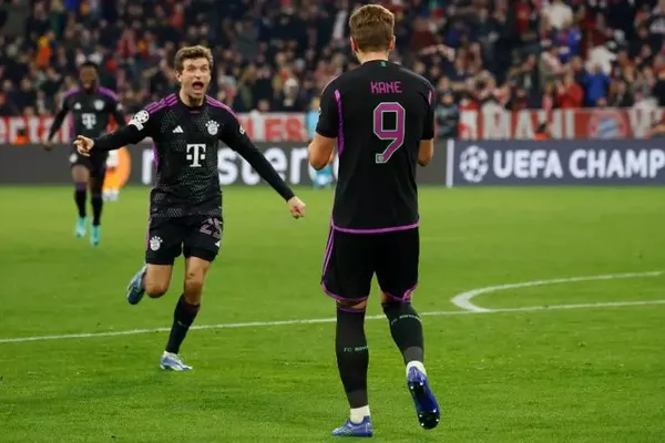 Harry Kane, la machine à buts du Bayern Munich, assure la qualification