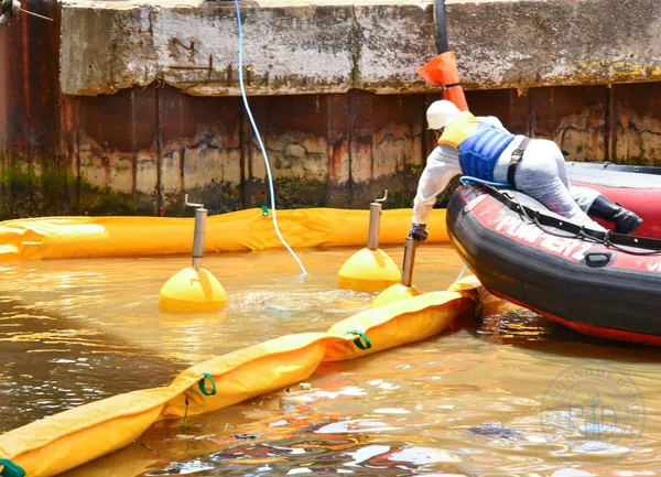 Port d’Abidjan : la Côte d’Ivoire renforce ses capacités de lutte contre la pollution marine par hydrocarbure