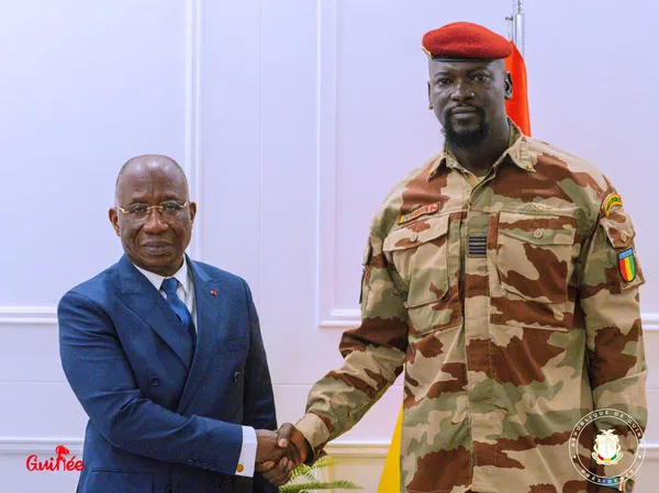 Alassane Ouattara témoigne sa solidarité à la Guinée après la tragédie de Conakry