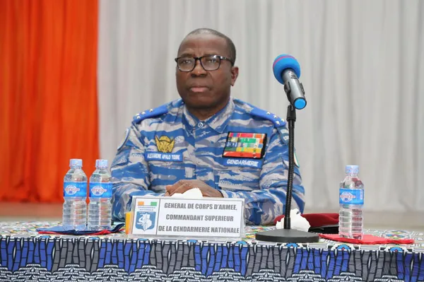Sécurité fêtes de fin d’année 2023 et CAN : Le Général Apalo Touré donne des consignes fermes à ses troupes