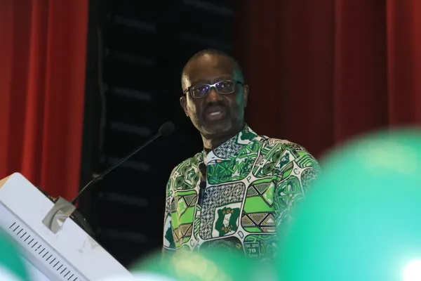 Tidjane Thiam veut apaiser la scène politique ivoirienne