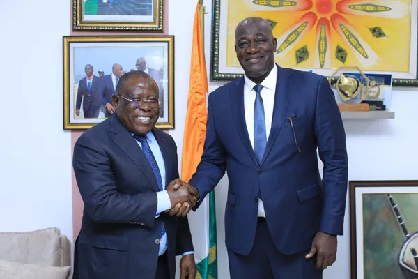 Abidjan autrement : la vision de Bacongo