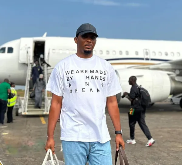 CAN 2023 : les Lions indomptables du Cameroun sont arrivés ce mercredi à Yamoussoukro avec Samuel Eto’o