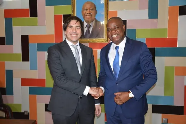Présidentielle de 2025 : le PPA-CI de Gbagbo rencontre Morgan Stanley, un gros investisseur institutionnel américain