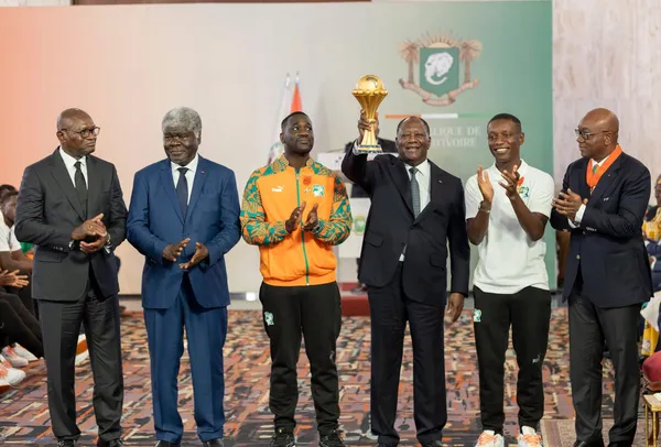 Titrologie 14 février 2024 : revue de la presse ivoirienne, le vibrant hommage du Président Ouattara aux Eléphants