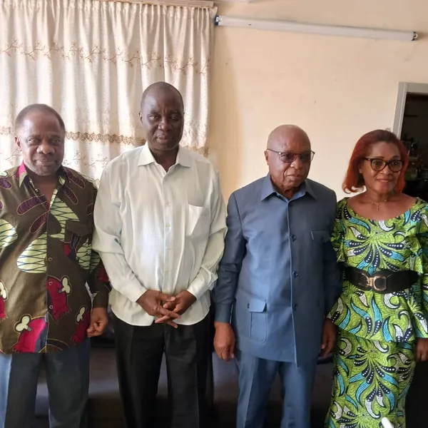 Gbagbo reçoit le général Dogbo Blé : Solidarité après 13 années d’emprisonnement