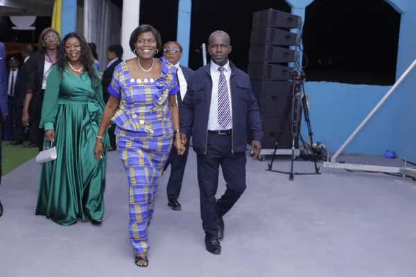 Simone Gbagbo au Gabon : ce que l’on sait de ce voyage