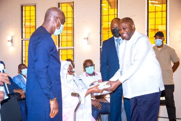 Soul To Soul et sa mère chez Laurent Gbagbo