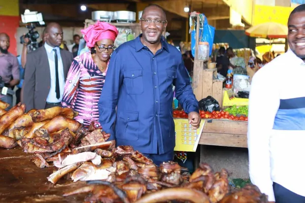 Nouveaux prix du riz, du sucre, de l’huile et de la viande en Côte d’Ivoire : le Ministre Souleymane Diarrassouba sur le terrain