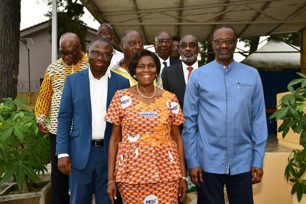 Titrologie 8 mars 2024 : revue de la presse ivoirienne, 2025 : Simone Gbagbo et Tidjane Thiam se positionnent