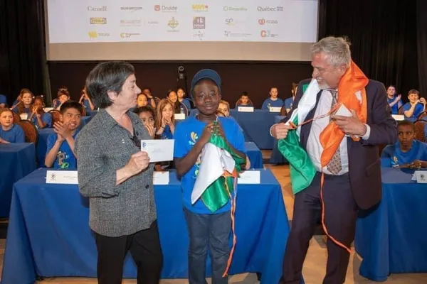 Krecoum Loevan Niels Samuel remporte le championnat du monde de dictée 2024 au Canada le 19 mai