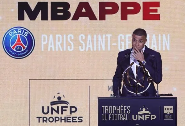 Kylian Mbappé meilleur joueur Ligue 1