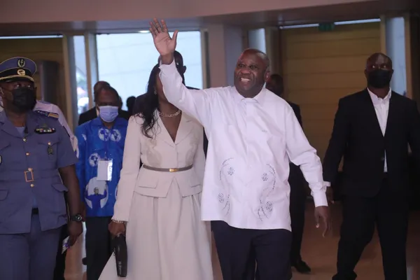 Laurent Gbagbo au Sofitel Abidjan Hôtel Ivoire pour son investiture