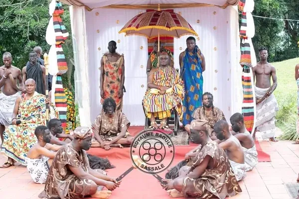 Majesté Ôtimi Kassi Anvo Michel, Roi des baoulé