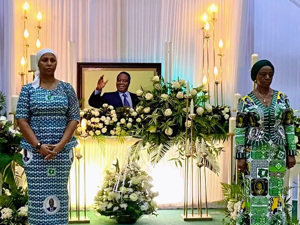 Yasmina Ouégnin rend hommage au Président Bédié