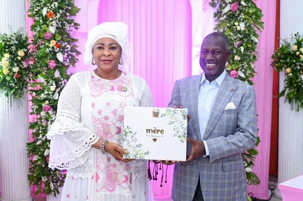 Adama Bictogo célèbre les femmes du parlement lors de la Fête des mères 2024