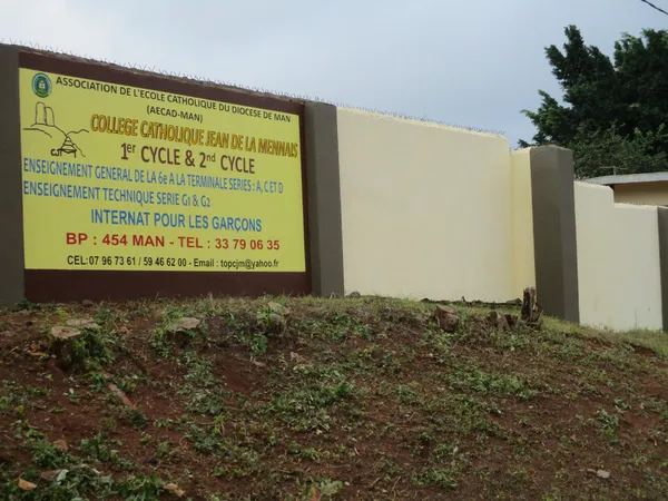 Collège catholique Jean De La Mennais de Man