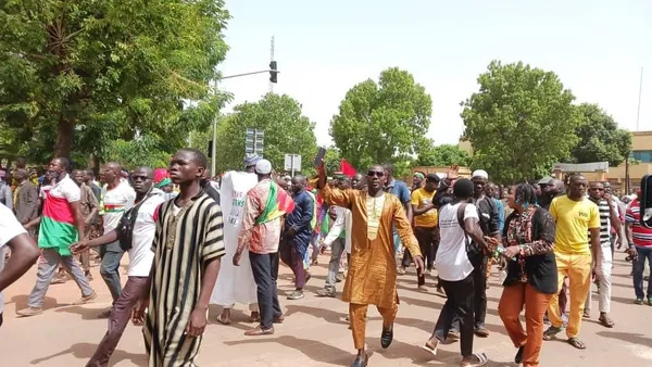 Manifestation au Burkina devant l'Ambassade de France le 28 juin 2024