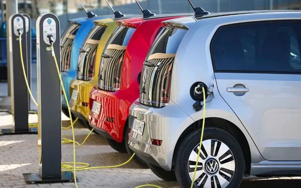 Voiture électrique Burkina Faso