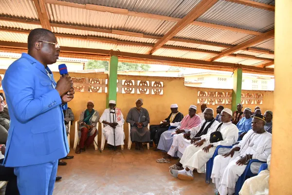 Dr Amédé Koffi Kouakou lors de sa tournée à Hiré le 19 juillet 2024