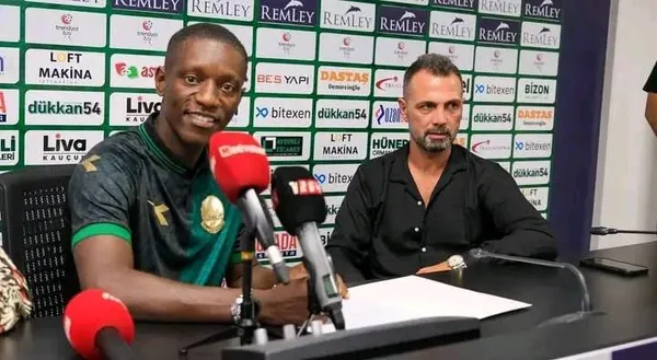 Max-Alain Gradel, joueur ivoirien