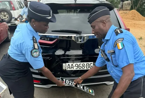Opération vitres teintées et plaques illisibles à Abidjan