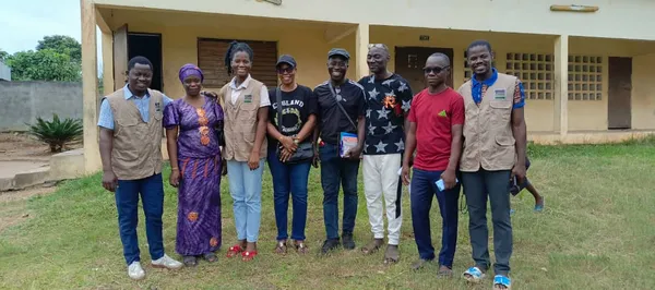 Kids and Nations offre des kits scolaires à l’EPP Kandia Camara