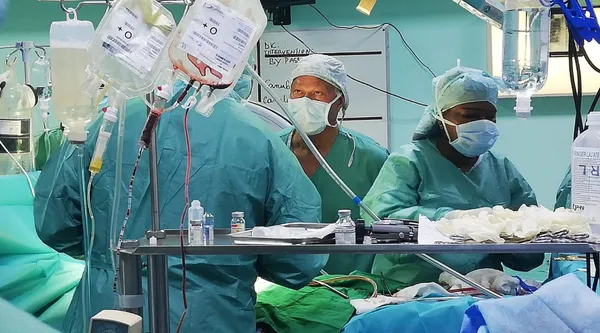Interventions à cœur ouvert en Côte d'Ivoire