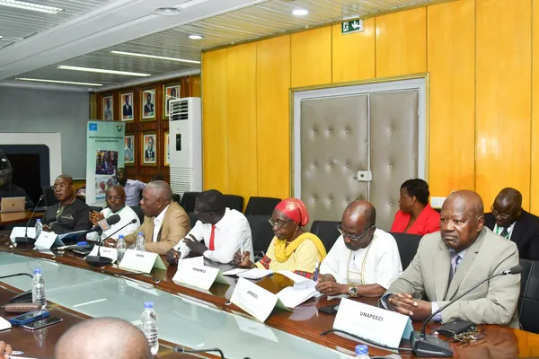 Grève des enseignants en Côte d'Ivoire, dialogue Gouvernement - syndicats