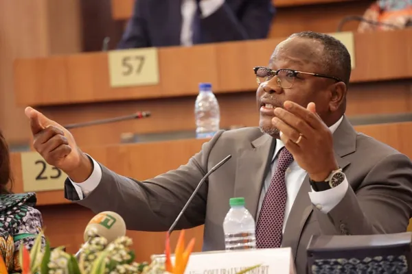 Ibrahime Coulibaly-Kuibiert, Président de la CEI