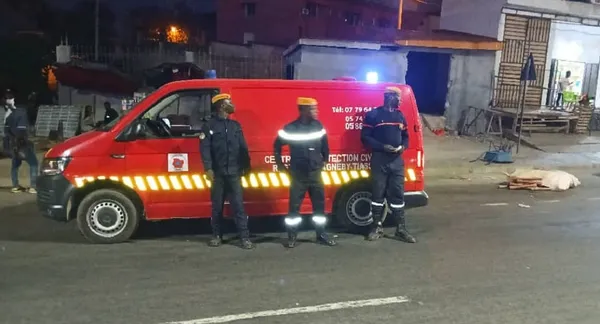 Pompiers civils à Agboville