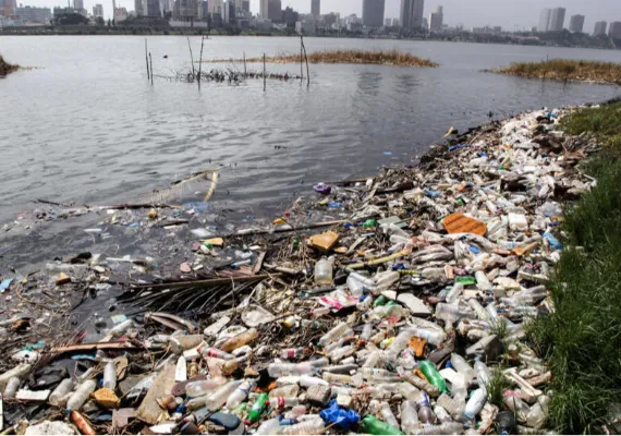 Pollution de la rivière Niounourou