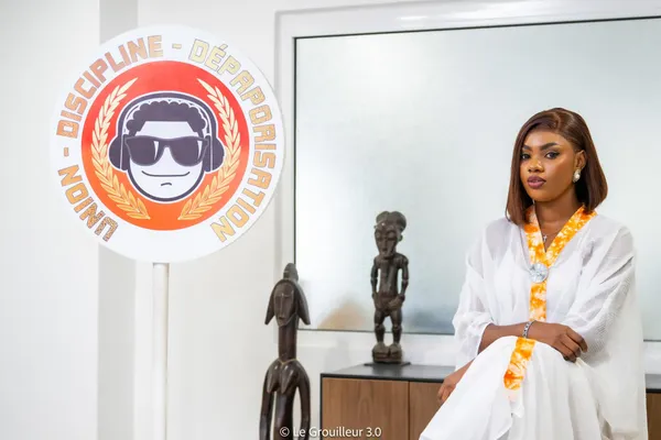 Record Guinness : Mylène Amon vise 150 portraits en 5 jours à Yopougon