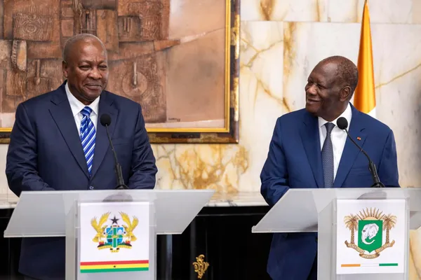 Abidjan : Ouattara et Mahama renforcent la coopération bilatérale