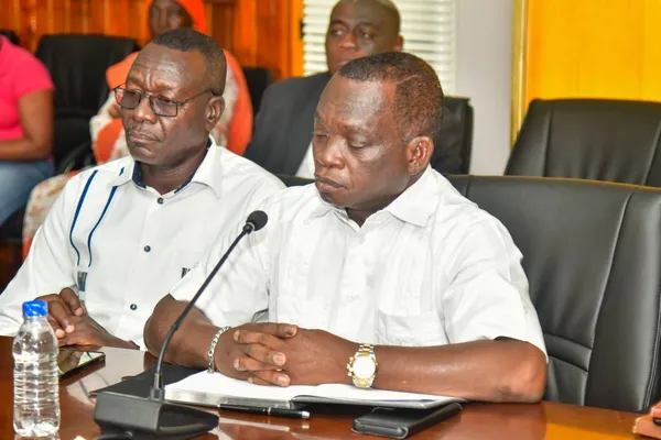 Revue de presse ivoirienne du 9 avril 2025 : tout sur la médiation du gouvernement dans la grève des enseignants