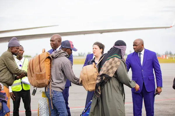 Retour volontaire, arrivée à Abidjan de 127 migrants ivoiriens d’Algérie