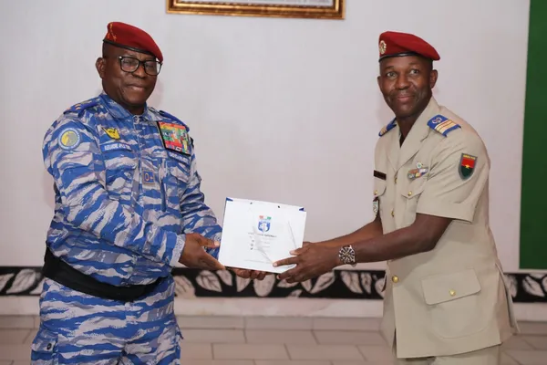 Défense : les attachés militaires étrangers en visite à l’École de Gendarmerie d’Abidjan