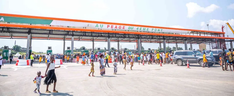 Péage du 4ème pont d'Abidjan