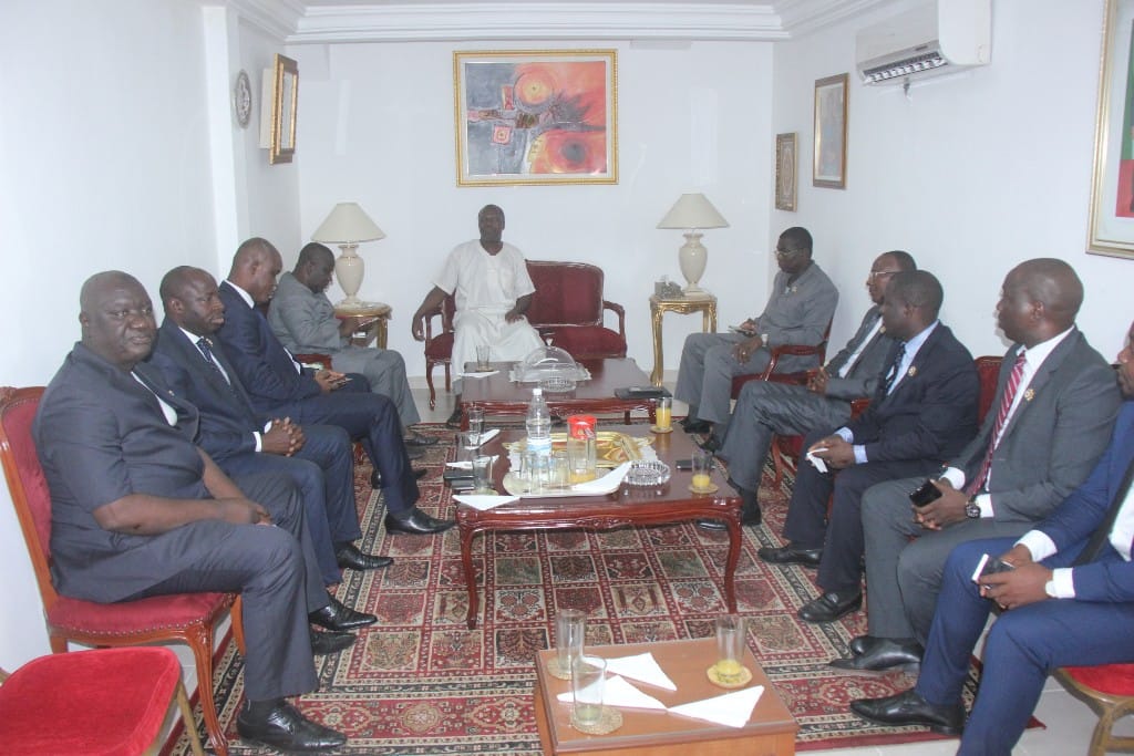 Mabri rejoint Bédié : « Le groupe parlementaire RHDP interviendra après le parti unifié »