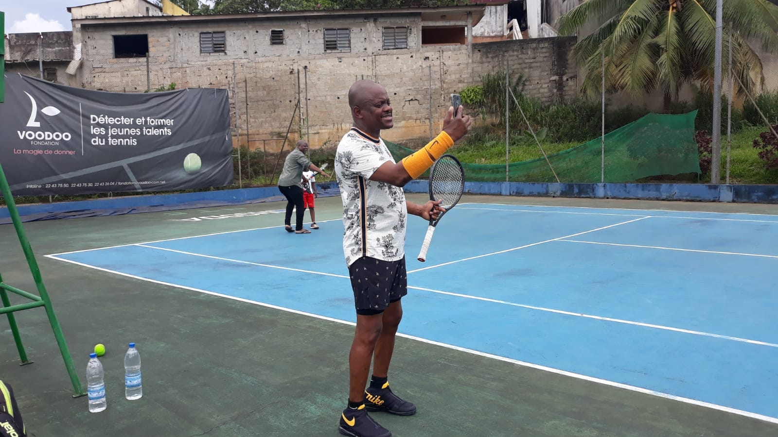 Fabrice Sawegnon en plein FaceTime, le 23 juin 2019 à Abidjan