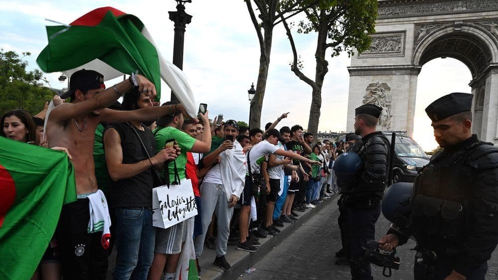 Côte d’Ivoire – Algérie : un supporter algérien fauche et tue une femme avec sa voiture à Montpellier en France