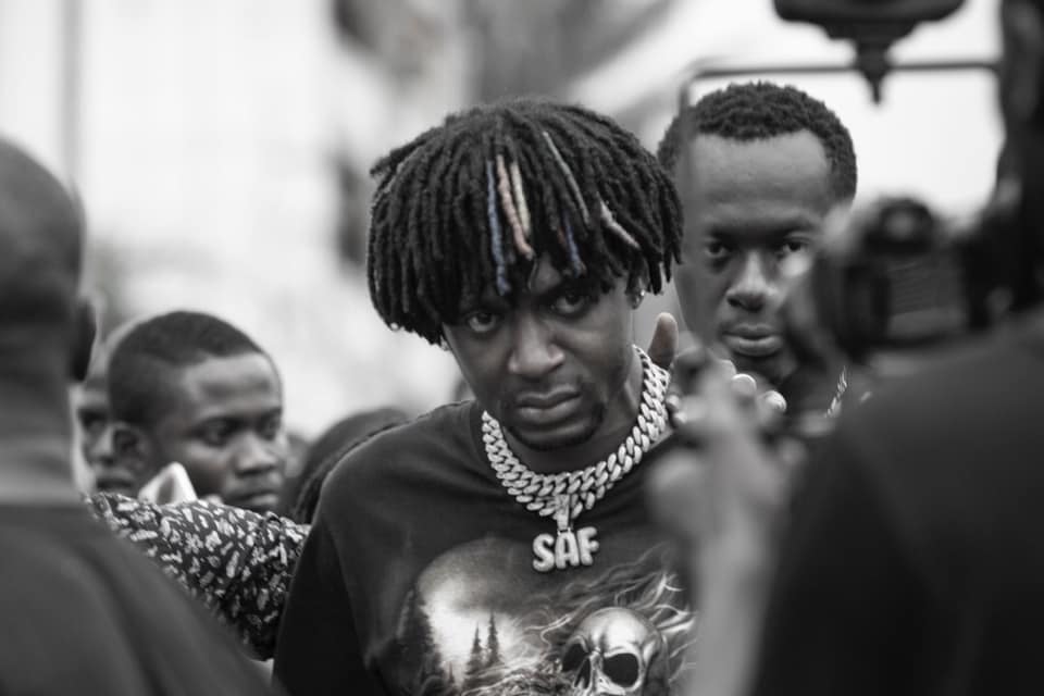 Des dizaines de motards et Safarel Obiang ont pris d'assaut le samedi 17 août 2019, le lieu de l'accident de DJ Arafat. (Photos)