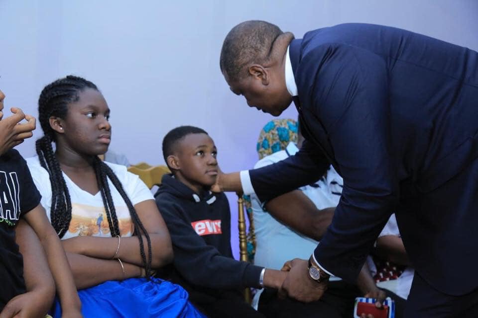 Le Ministre d'État Hamed Bakayoko a officiellement présenté ses condoléances à la famille de Dj Arafat le jeudi 29 août 2019